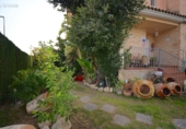 Chalet independiente con terreno en venta en Cambrils ref: TR190143 foto
