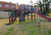 Chalet independiente con terreno en venta en Cambrils ref: TR190143 foto