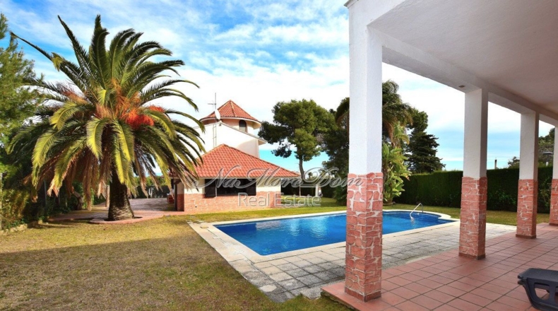 Tarragona - Far - 1400m2