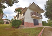 Chalet independiente con terreno en venta en Salou ref: TR190140 foto
