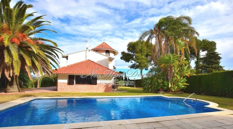 Tarragona - Far - 1400m2