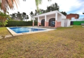 Chalet independiente con terreno en venta en Salou ref: TR190140 foto