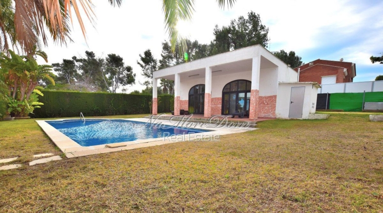 Tarragona - Far - 1400m2