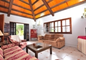 Chalet independiente con terreno en venta en Salou ref: TR190140 foto