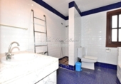 Chalet independiente con terreno en venta en Salou ref: TR190140 foto