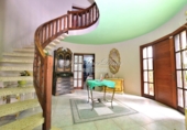 Chalet independiente con terreno en venta en Salou ref: TR190140 foto