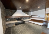 Chalet independiente con terreno en venta en Salou ref: TR189629 foto