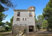 Chalet independiente con terreno en venta en Riudecanyes ref: TR263298 foto