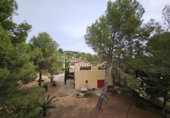 Chalet independiente con terreno en venta en Riudecanyes ref: TR263298 foto
