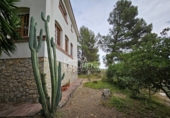 Chalet independiente con terreno en venta en Riudecanyes ref: TR263298 foto