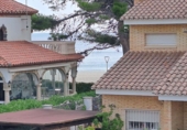 Chalet adosado con terreno en venta en Mont-roig del Camp ref: TR327167 foto