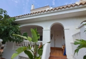 Chalet adosado con terreno en venta en Mont-roig del Camp ref: TR327167 foto