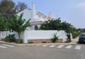 Chalet adosado con terreno en venta en Mont-roig del Camp ref: TR327167 foto