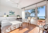 Таунхаус с участком на продажу в городе Cambrils. Фото