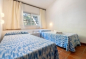 Таунхаус с участком на продажу в городе Cambrils. Фото