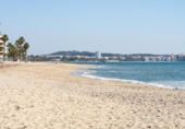 Таунхаус с участком на продажу в городе Cambrils. Фото