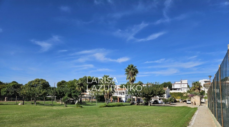 Таррагона - Mont-roig del Camp - 5621m2