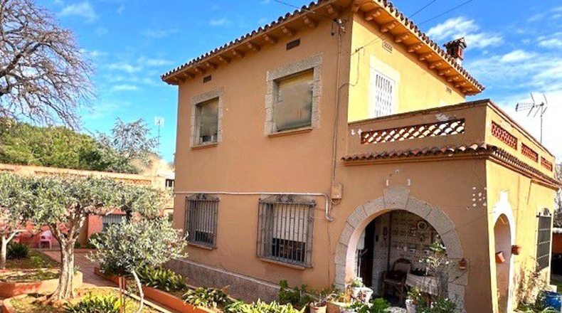 Barcelona - Sant Boi de Llobregat - 779m2
