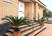 Casa de pueblo en venta en Sant Boi de Llobregat ref: TR379682 foto
