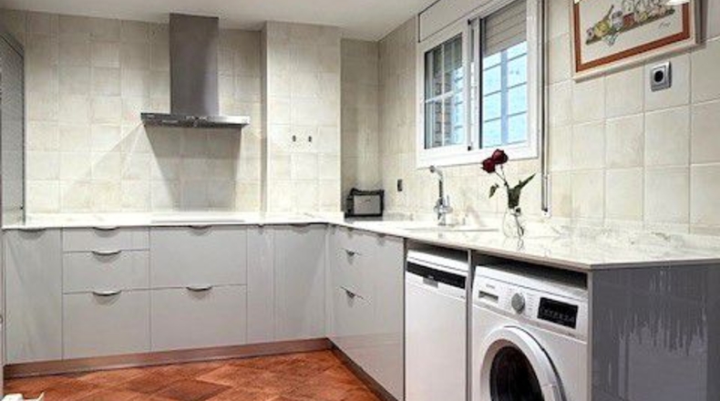 Barcelona - Sant Boi de Llobregat - 317m2