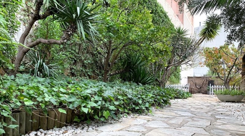 Barcelona - Sant Boi de Llobregat - 207m2