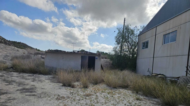 Murcia - Cieza - 42000m2