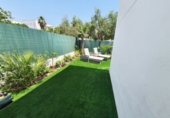 Chalet independiente con terreno en venta en El Toyo ref: TR256962 foto