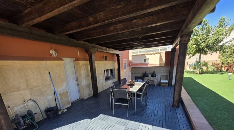 Almeria - Retamar - 1421m2