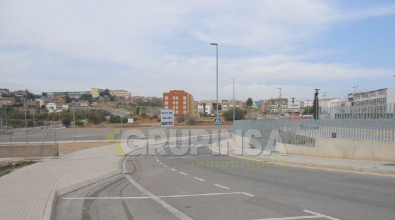 Castellón - Onda - 579m2