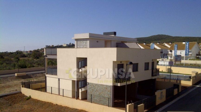 Castellón - Peñíscola - 3073m2