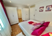 Chalet independiente con terreno en venta en Santa Pola ref: TR200472 foto