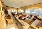 Chalet independiente con terreno en venta en Santa Pola ref: TR200472 foto