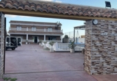 Chalet independiente con terreno en venta en Huércal de Almería ref: TR253510 foto