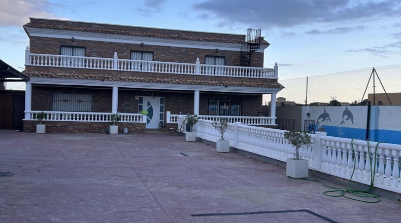 Almería - Almería - 1000m2