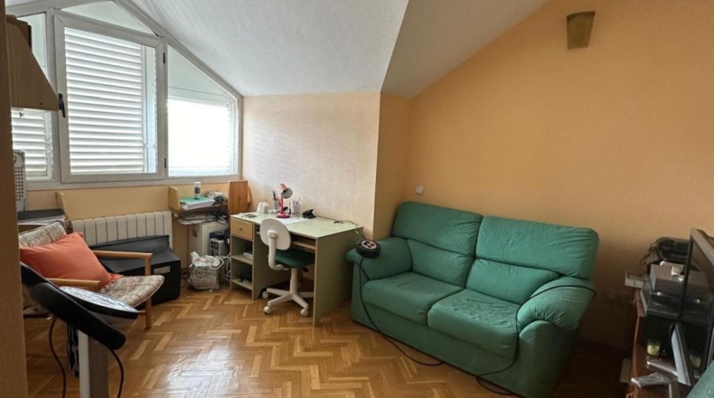 Comunidad de Madrid - San Fernando de Henares - 180m2