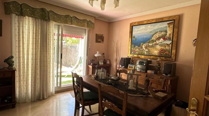 Comunidad de Madrid - San Fernando de Henares - 180m2
