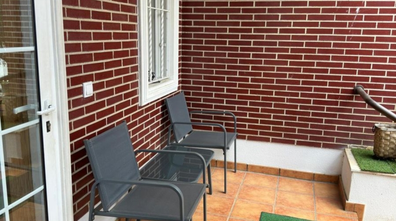 Comunidad de Madrid - San Fernando de Henares - 180m2