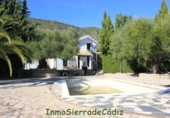Casa de camp amb terreny en venda a Zahara ref.: TR253512 foto
