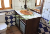 Загородный дом с участком на продажу в городе Algodonales. Фото