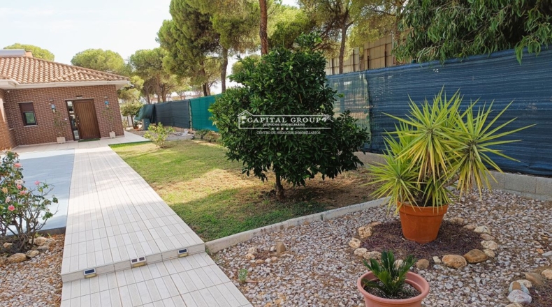 Huelva - Dehesa Golf - 810m2