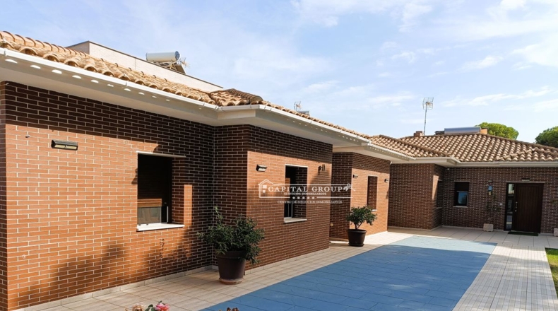 Huelva - Dehesa Golf - 810m2