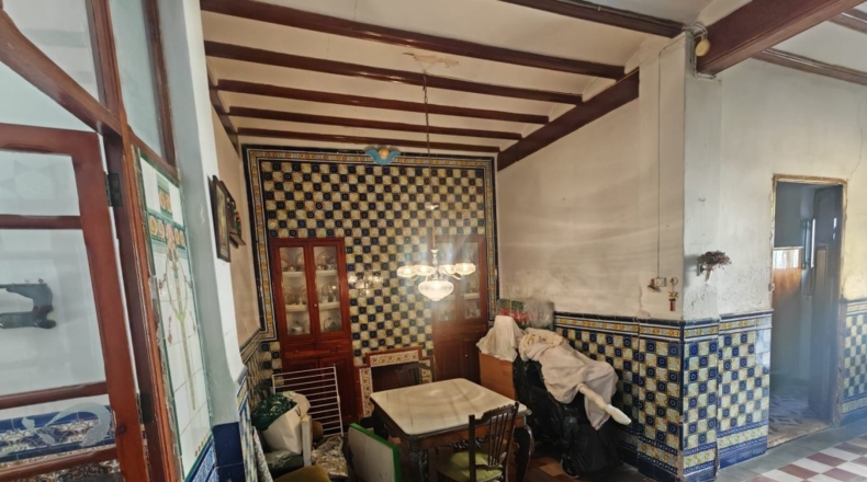 Castellón - La Vall d'Uixó - 190m2