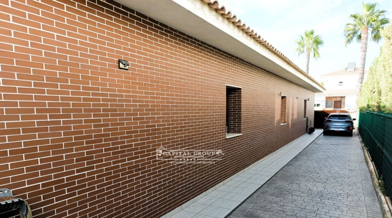 Huelva - Dehesa Golf - 810m2