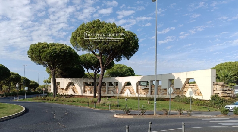 Huelva - Dehesa Golf - 810m2
