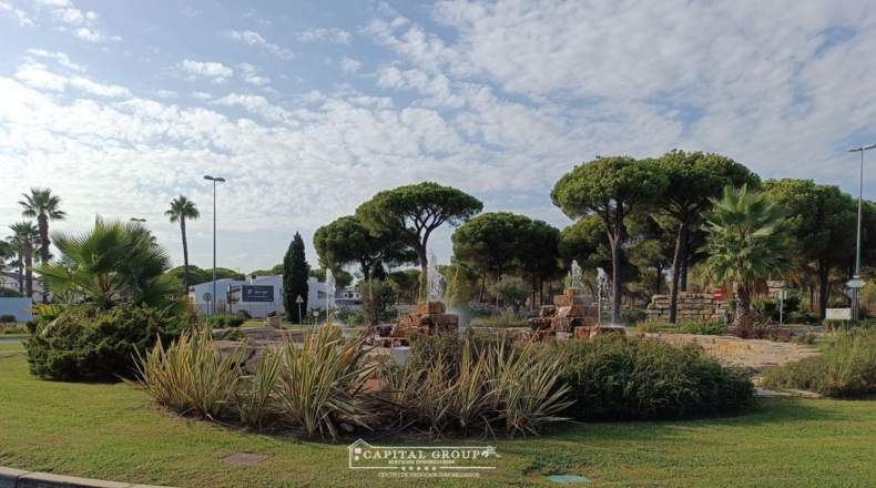 Huelva - Dehesa Golf - 810m2
