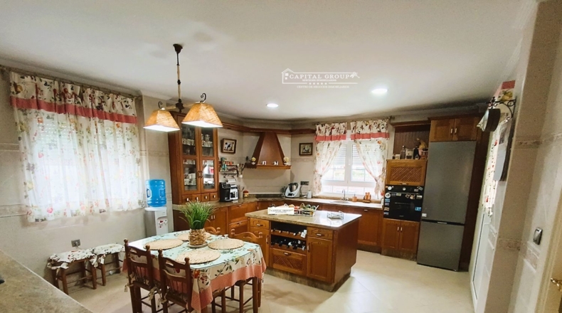 Huelva - La Marina - 559m2