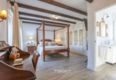 Chalet independiente con terreno en venta en Punta Umbría ref: TR234283 foto