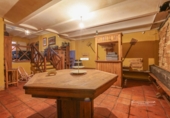 Chalet independiente con terreno en venta en Punta Umbría ref: TR234283 foto