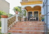 Chalet independiente con terreno en venta en Punta Umbría ref: TR234283 foto