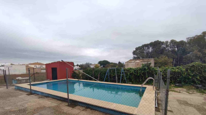 Sevilla - Sanlúcar la Mayor - 3272m2